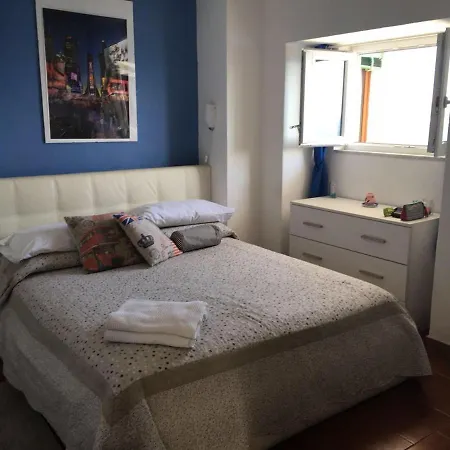 Maison Raphael דירה *