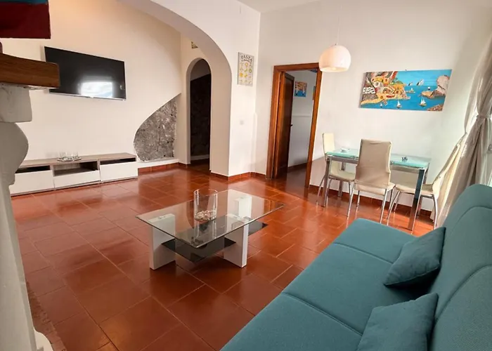 Maison Raphael アパート *