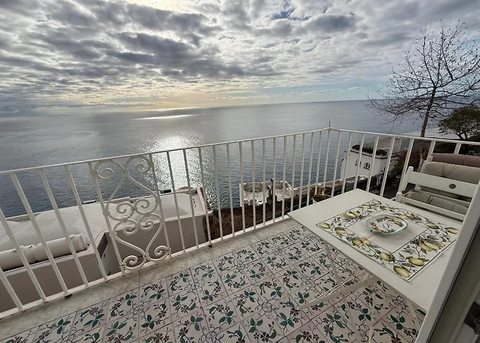 アパート Maison Raphael