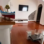 Maison Raphael *