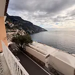 Апартаменты Maison Raphael *