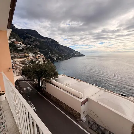Apartament Maison Raphael *